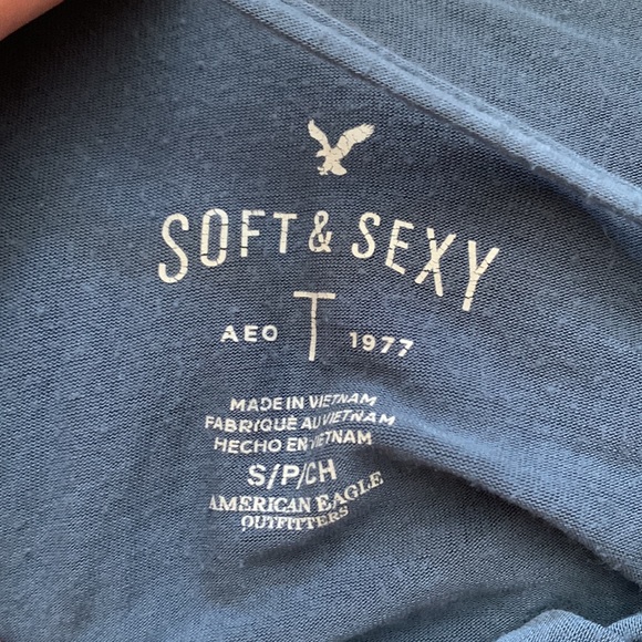 American eagle blue top with mesh shoulders - Picture 3 of 3